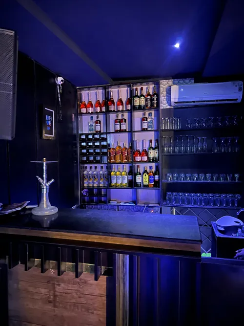Finesse Lounge - Image 2