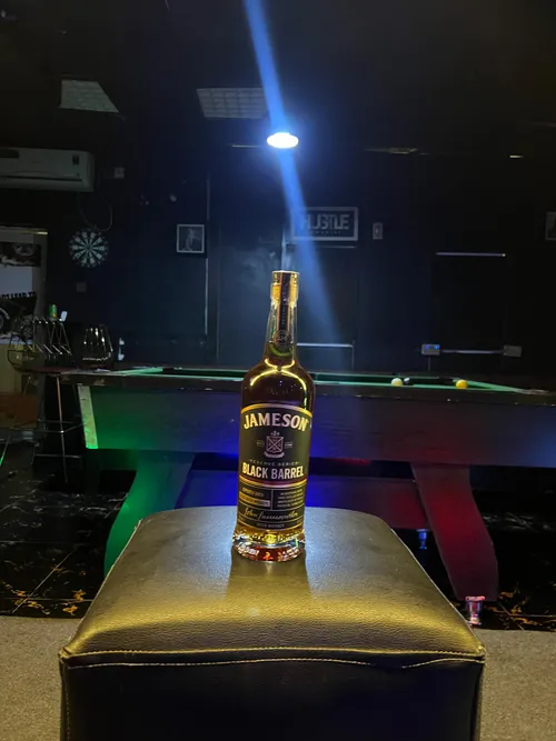 Finesse Lounge - Image 1